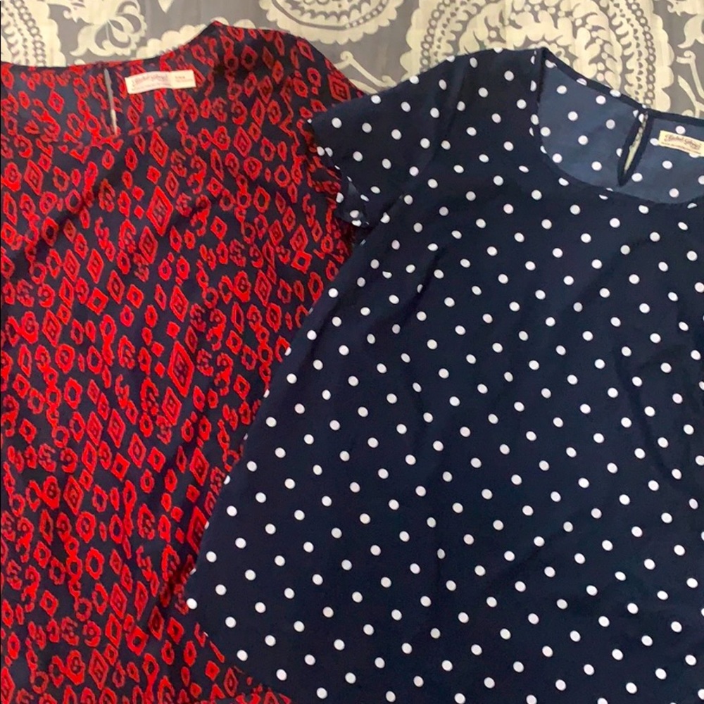 2 Lightweight Tops
